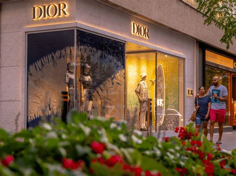 131 bloor street west dior|christian dior yorkdale.